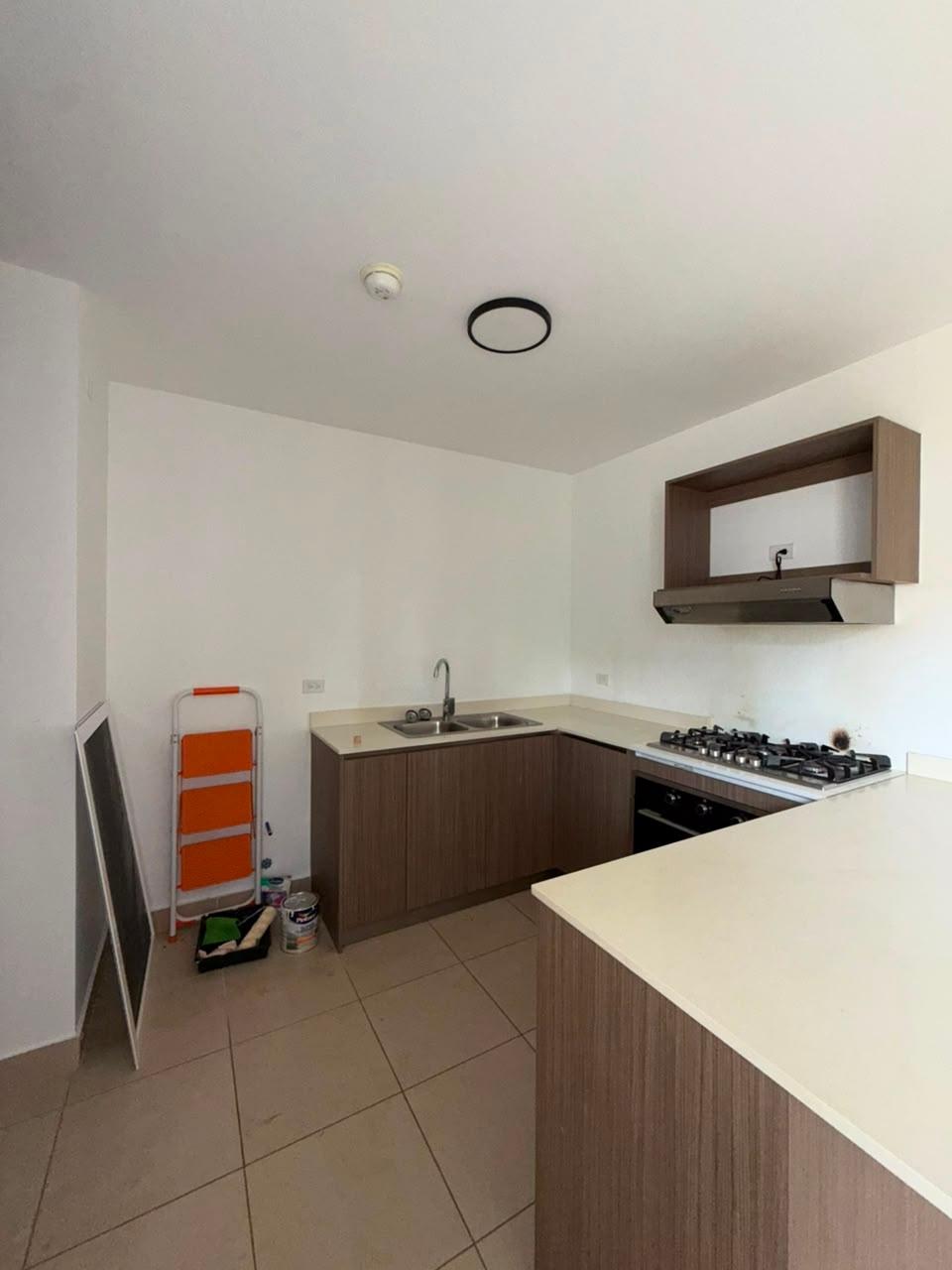 res-000062f4-13.jpg
