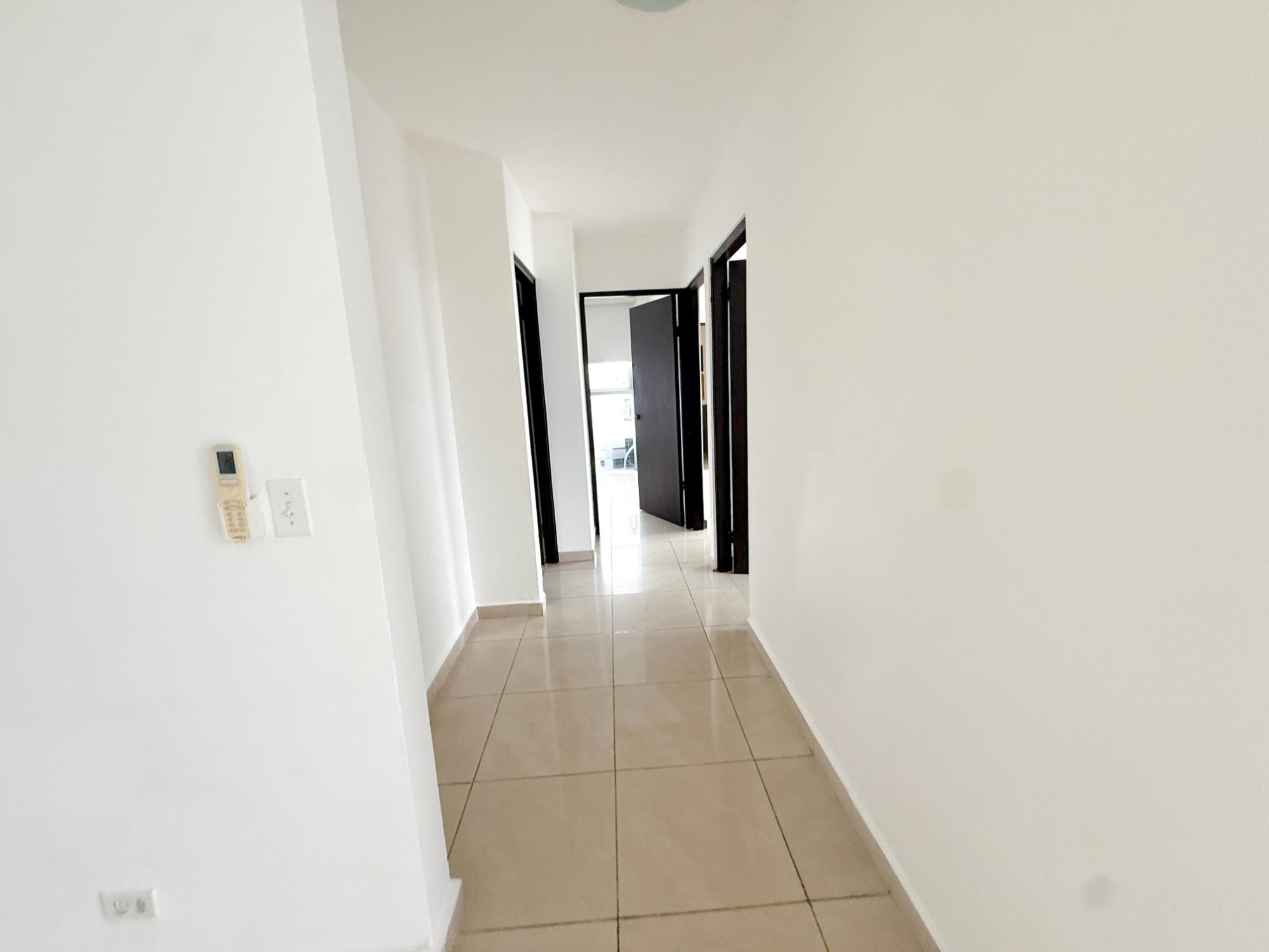 res-00006312-10.jpg