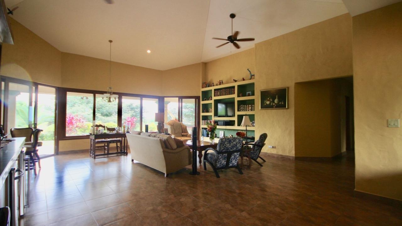 res-00006329-09.jpg