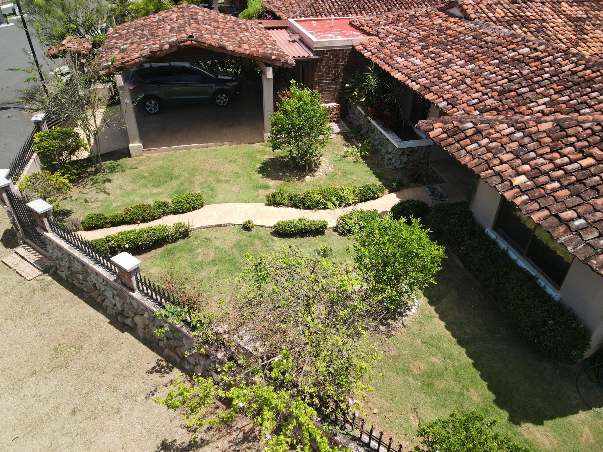 res-00006342-03.jpg