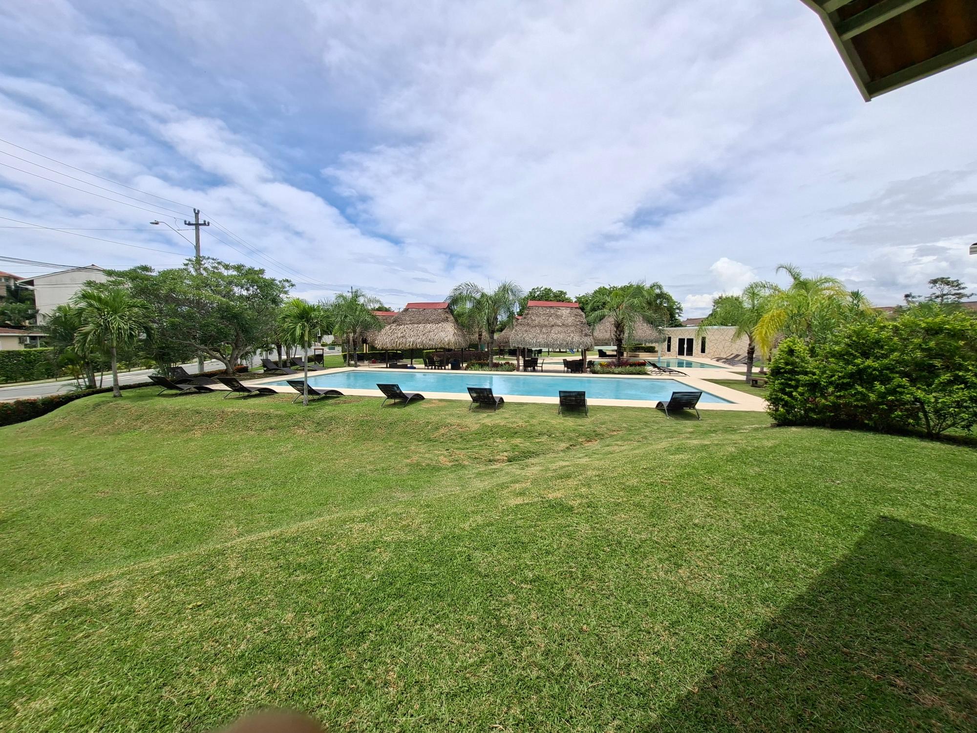 res-00006351-12.jpg
