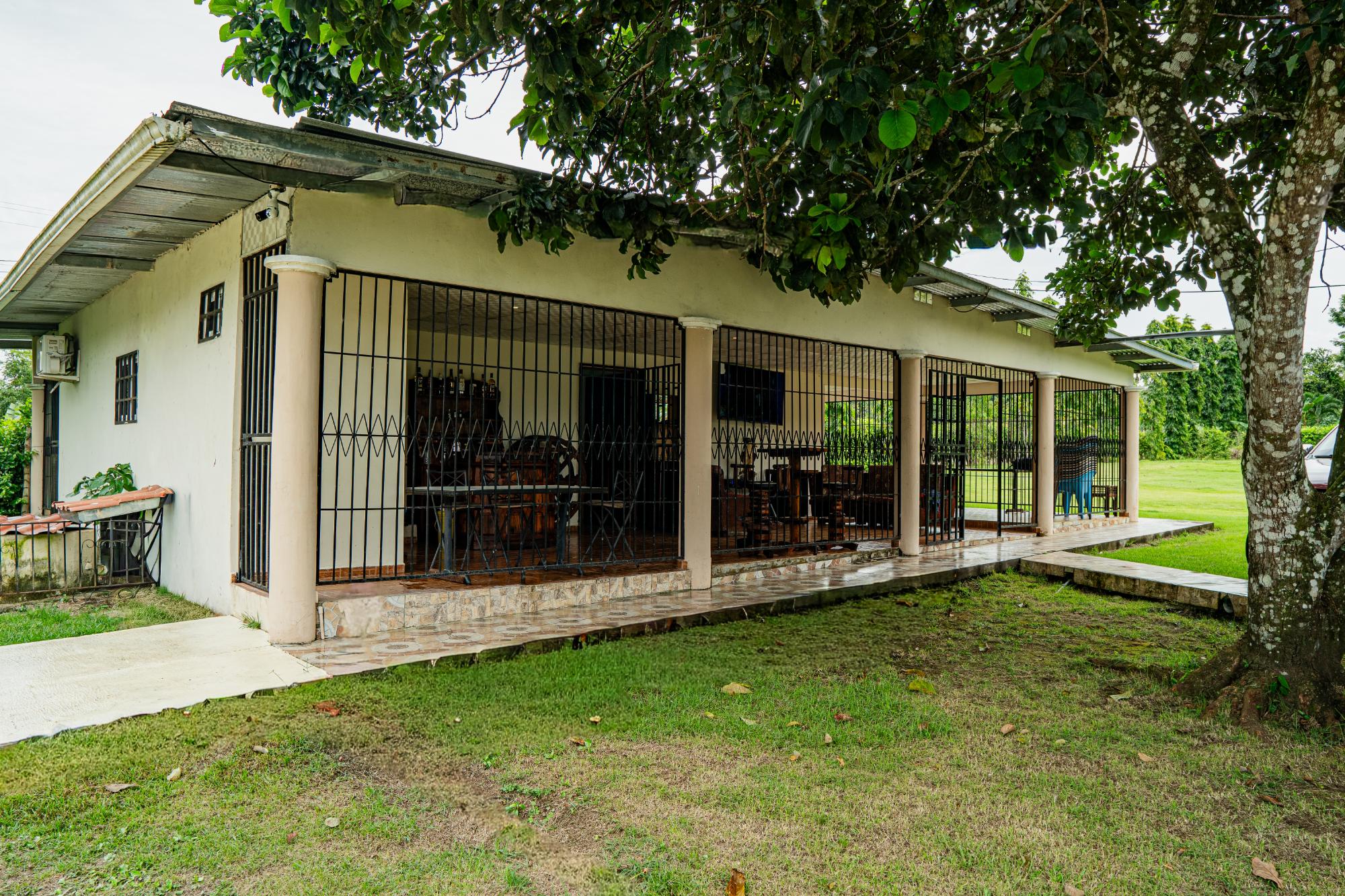 res-0000636d-03.jpg