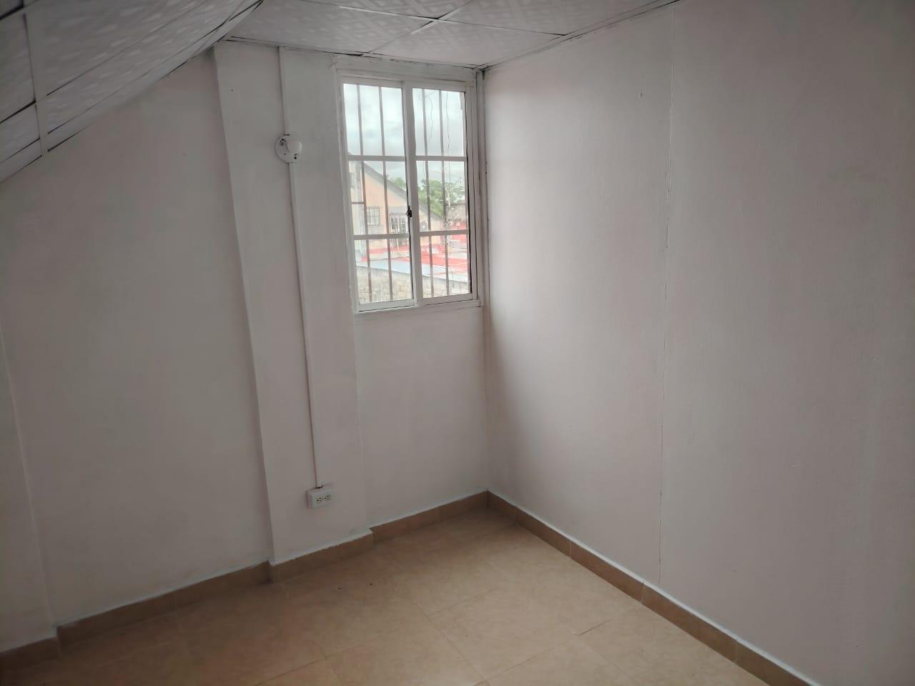 res-00006377-12.jpg