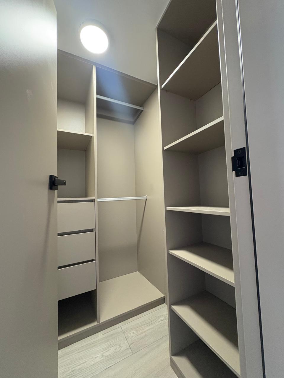 res-0000638d-10.jpg