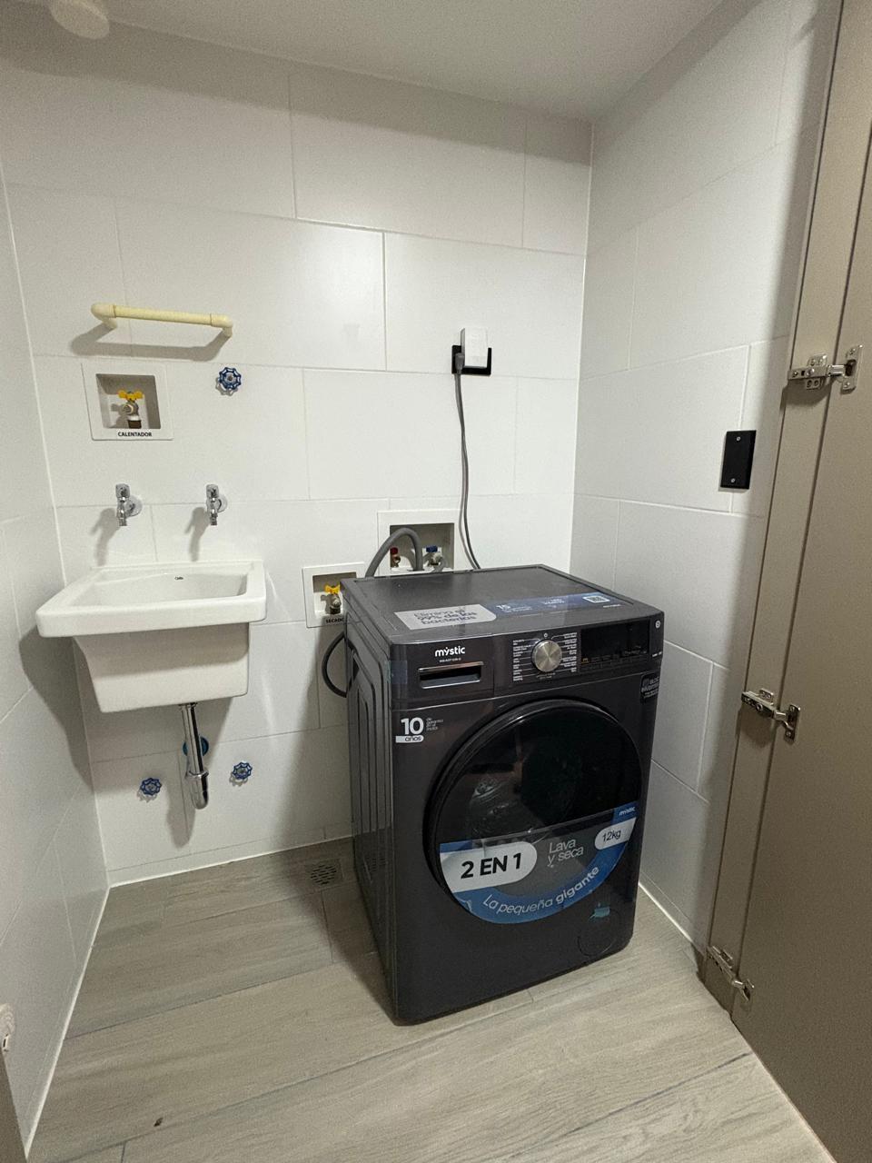 res-0000638d-13.jpg