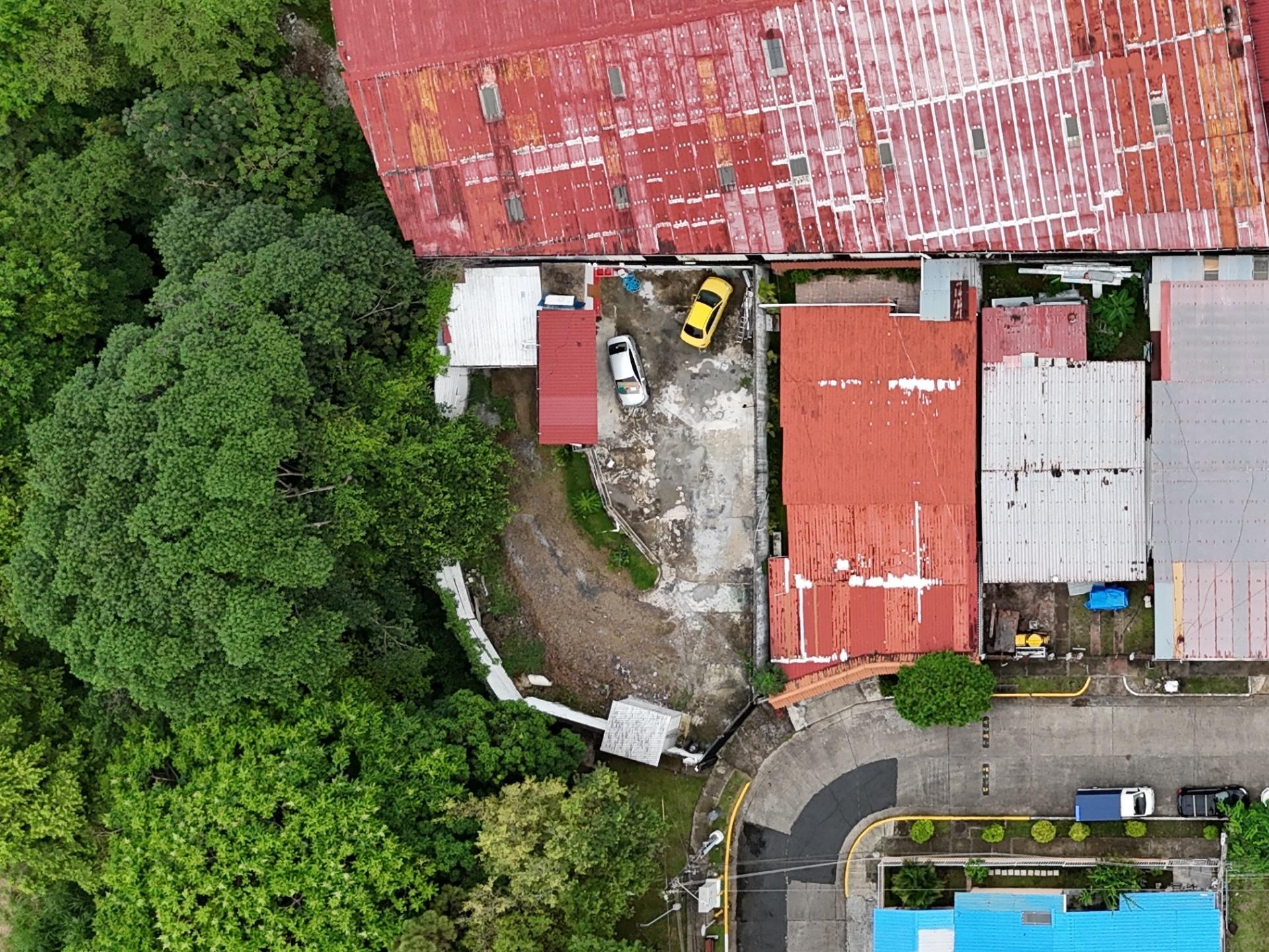 com-00006451-04.jpg