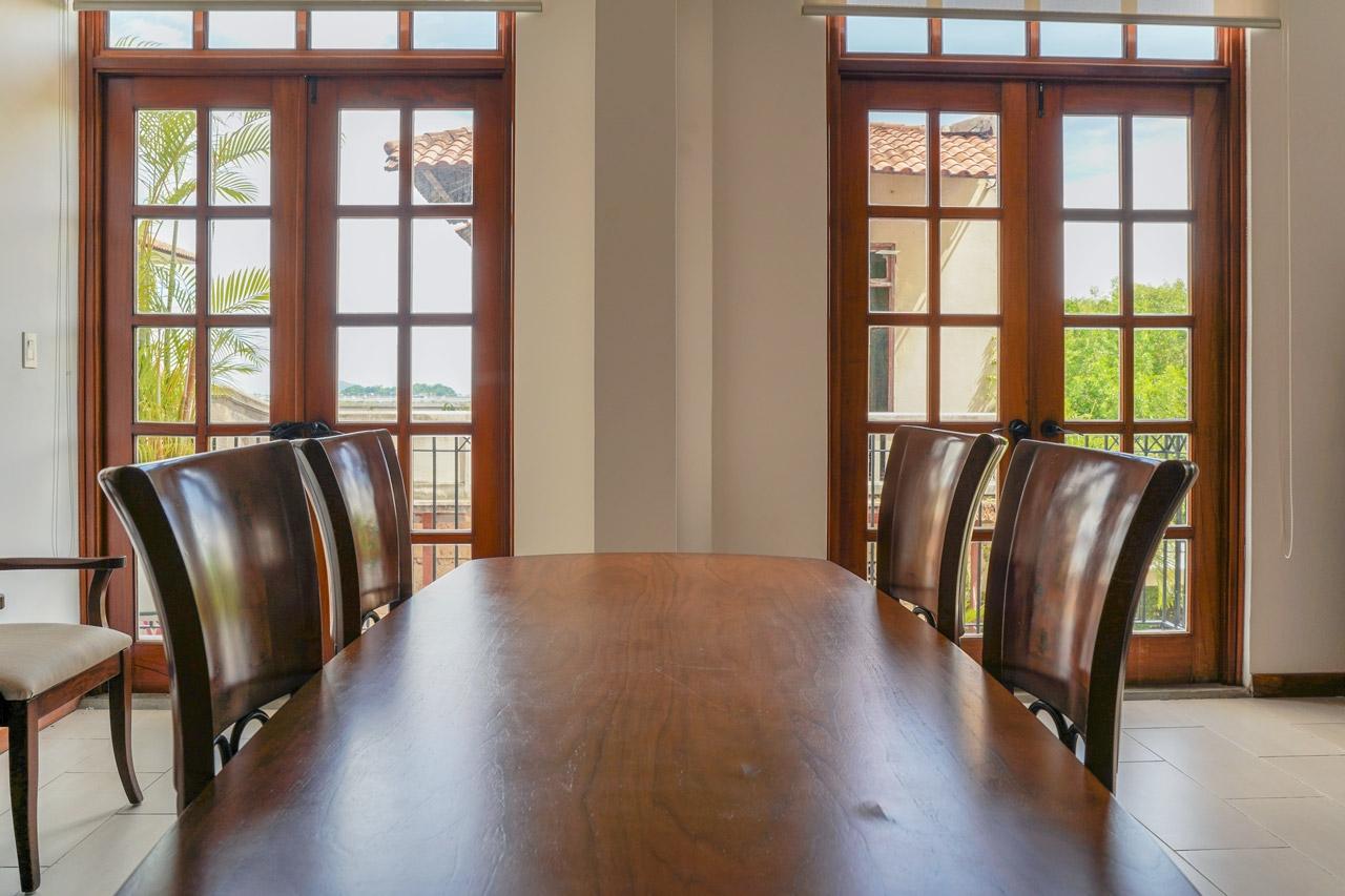res-000063e0-05.jpg