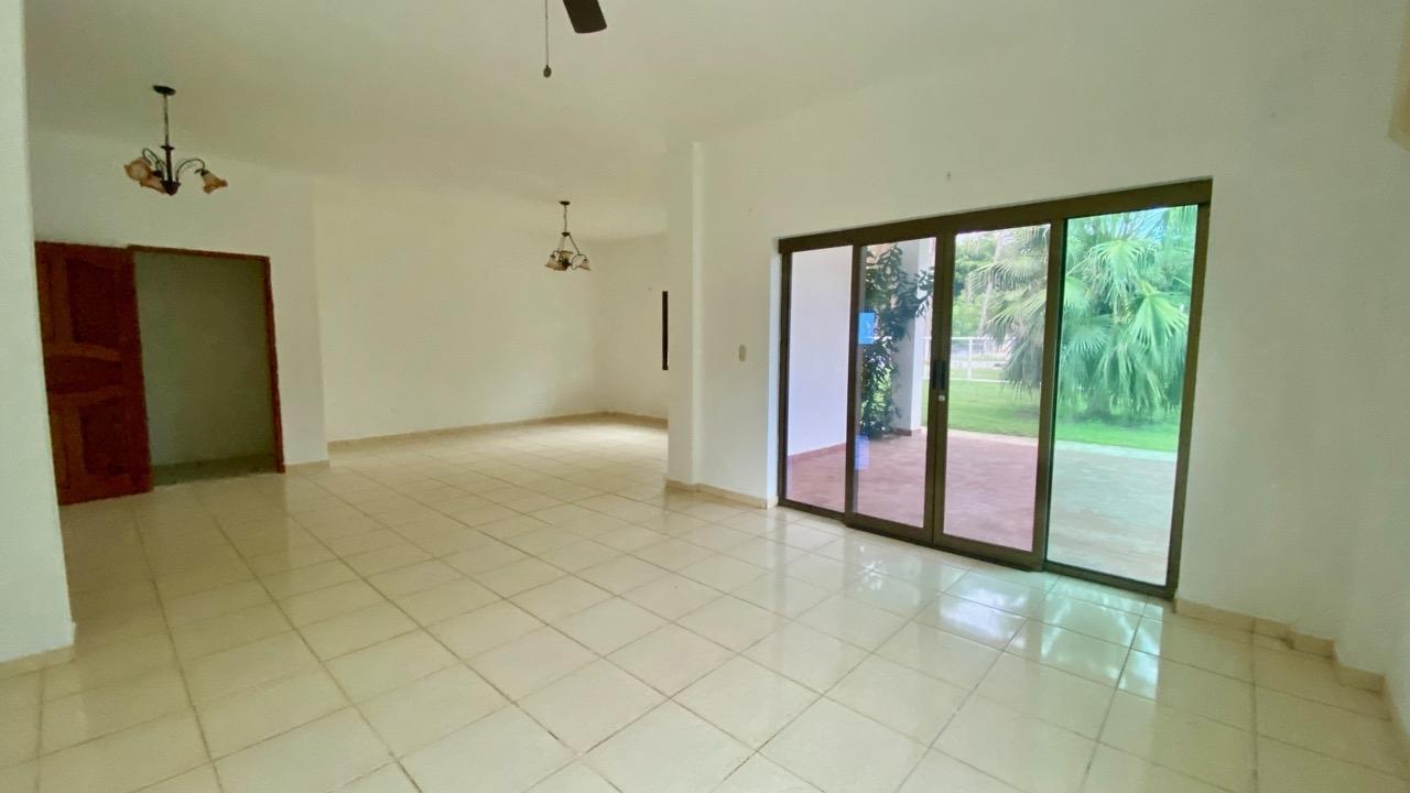 res-00006404-07.jpg
