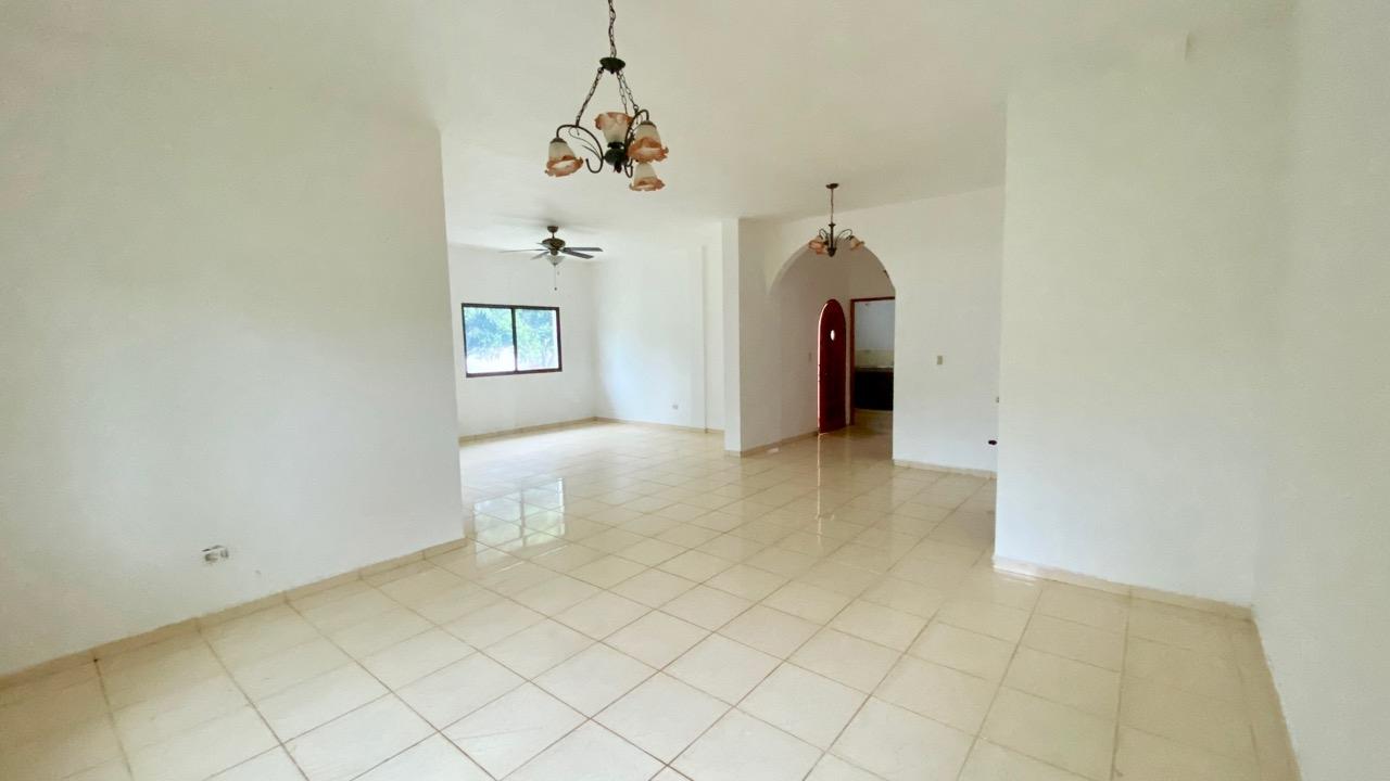 res-00006404-08.jpg