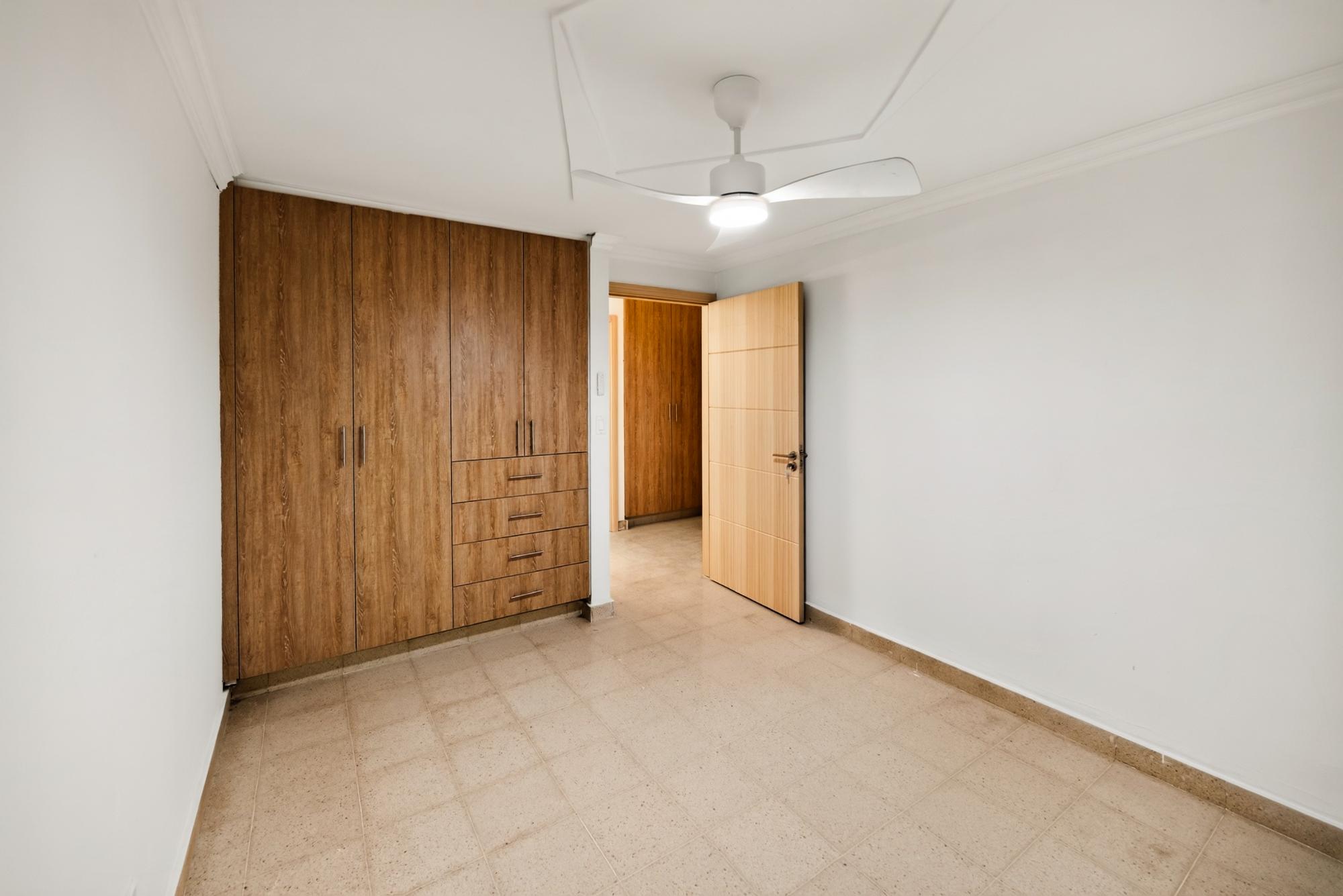 res-00006415-20.jpg