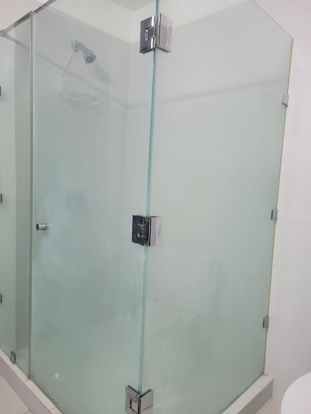 res-00006453-14.jpg