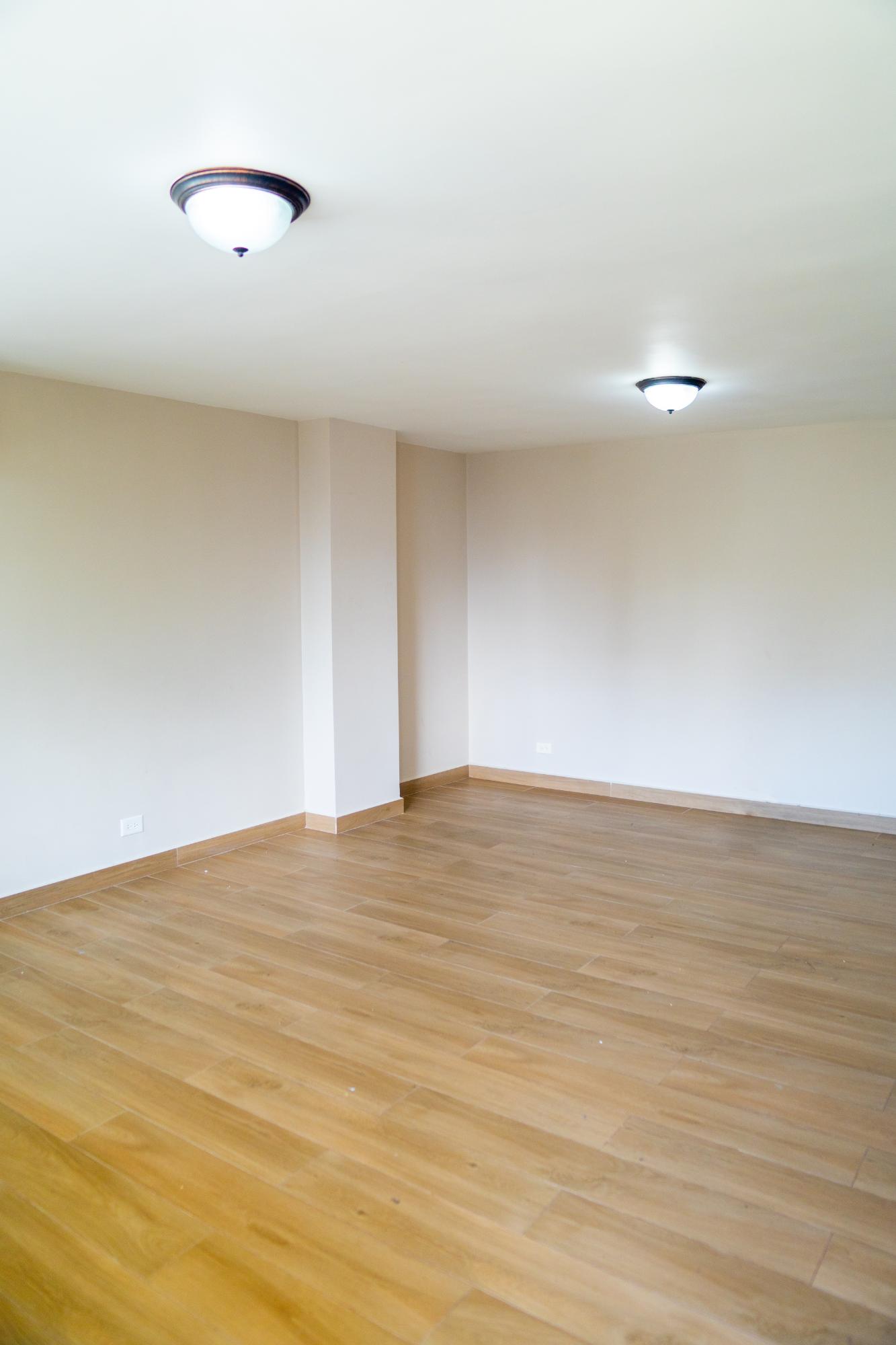 res-00006479-07.jpg