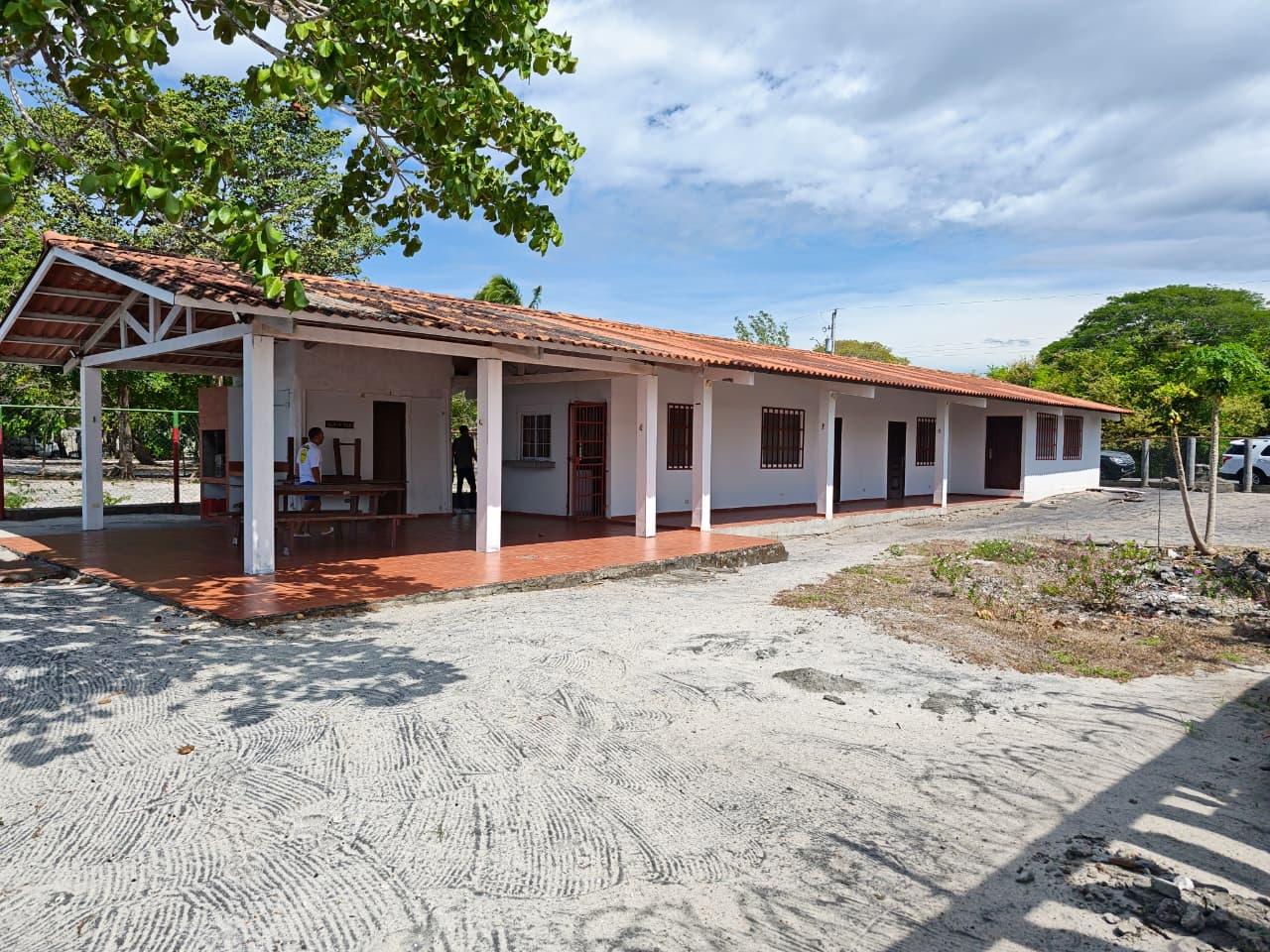res-0000648d-02.jpg