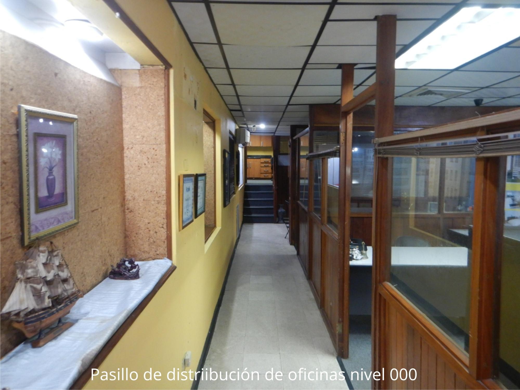 com-000064d0-05.jpg