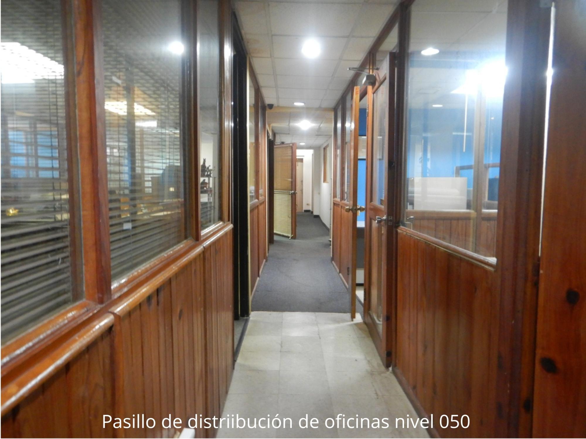 com-000064d0-06.jpg