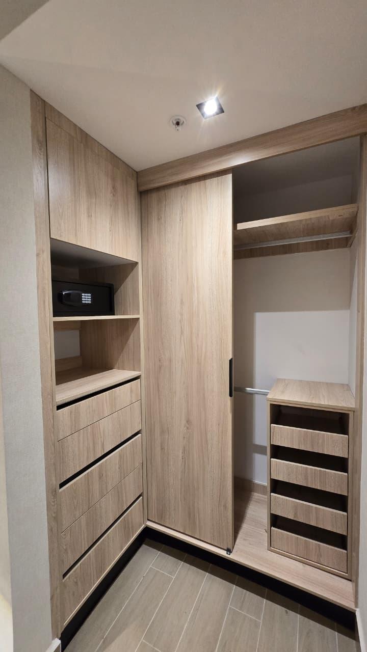 res-00006509-07.jpg