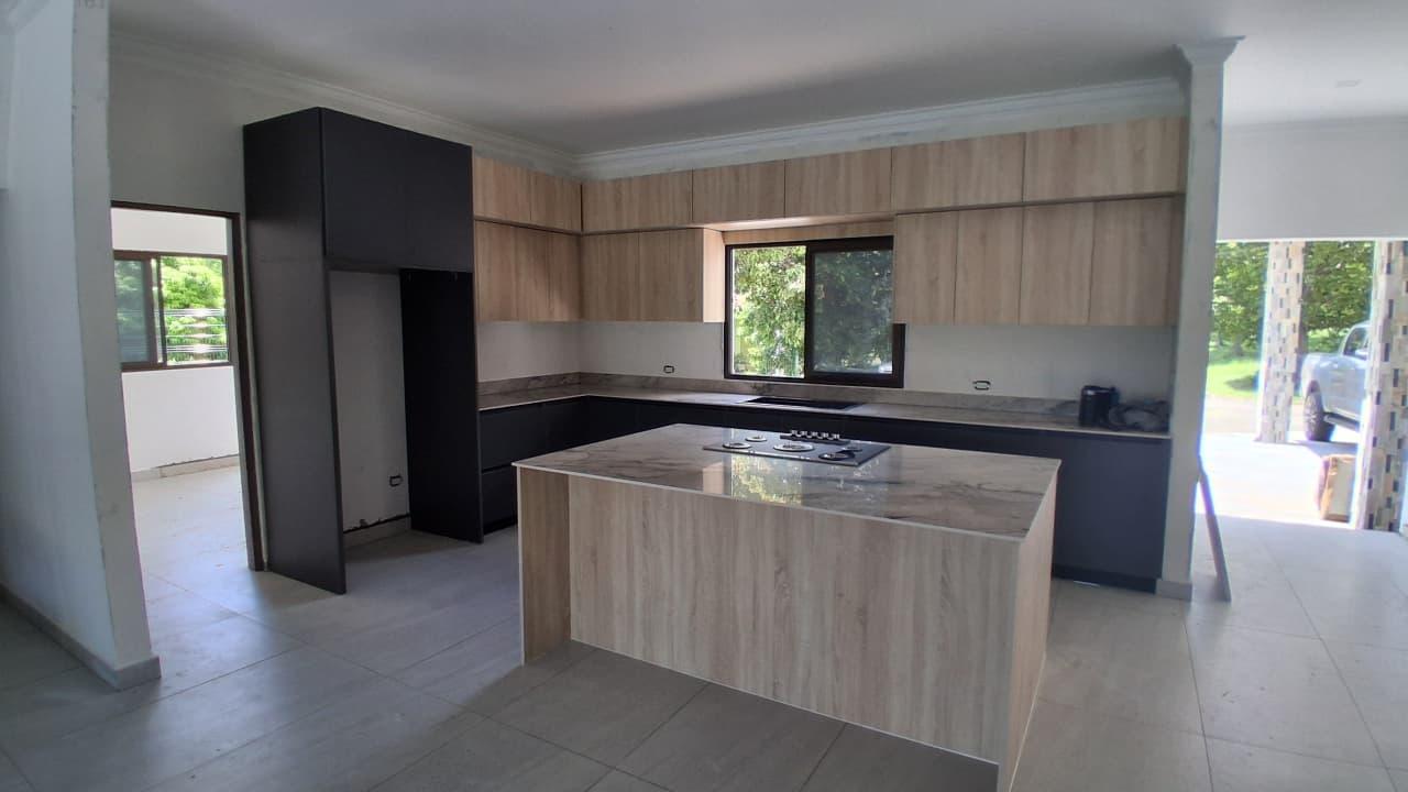 res-00006510-02.jpg