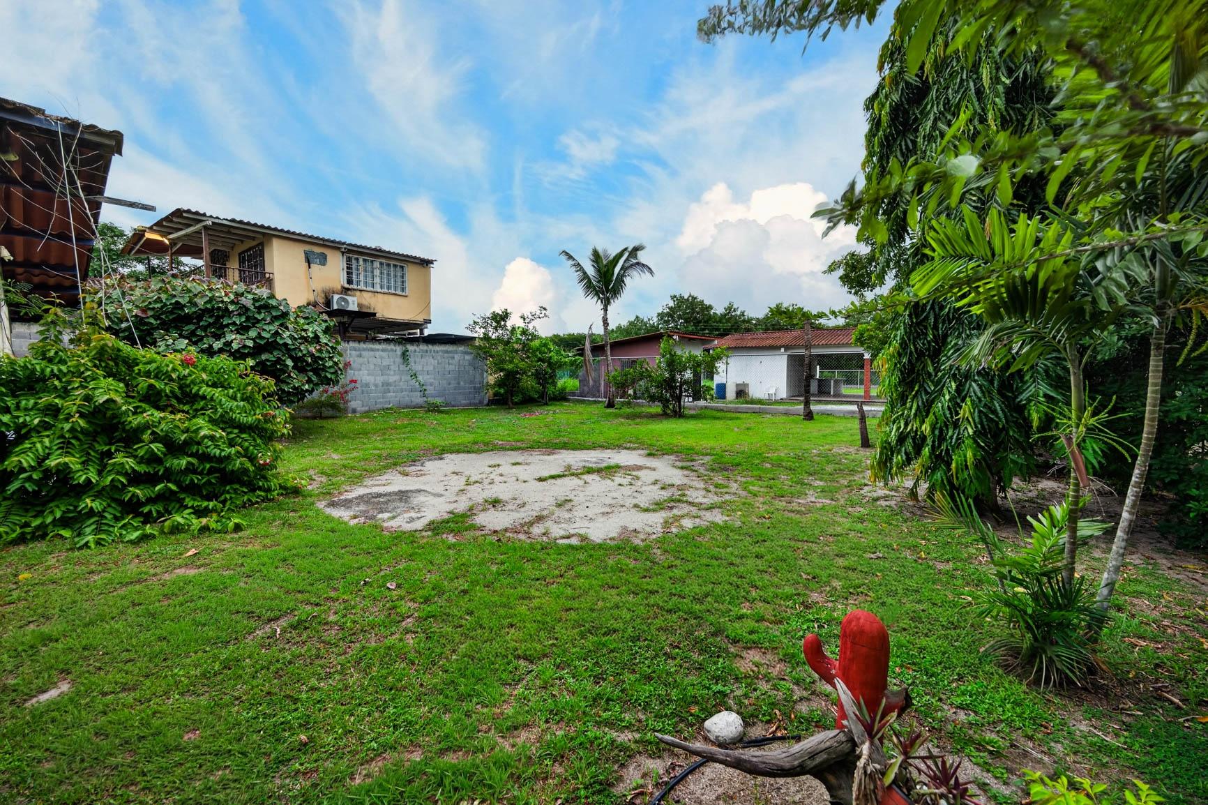 res-00006512-14.jpg
