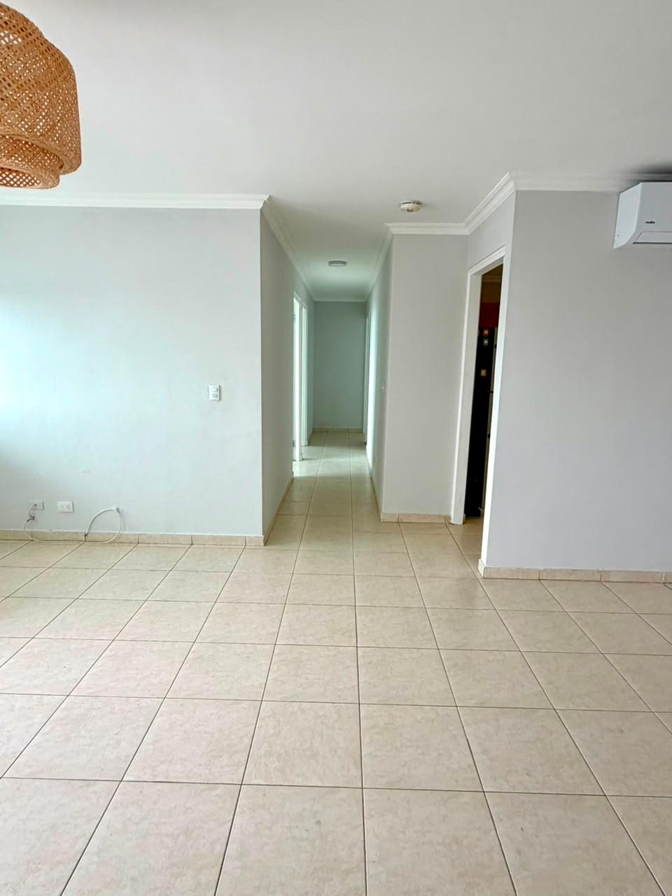 res-00006530-07.jpg