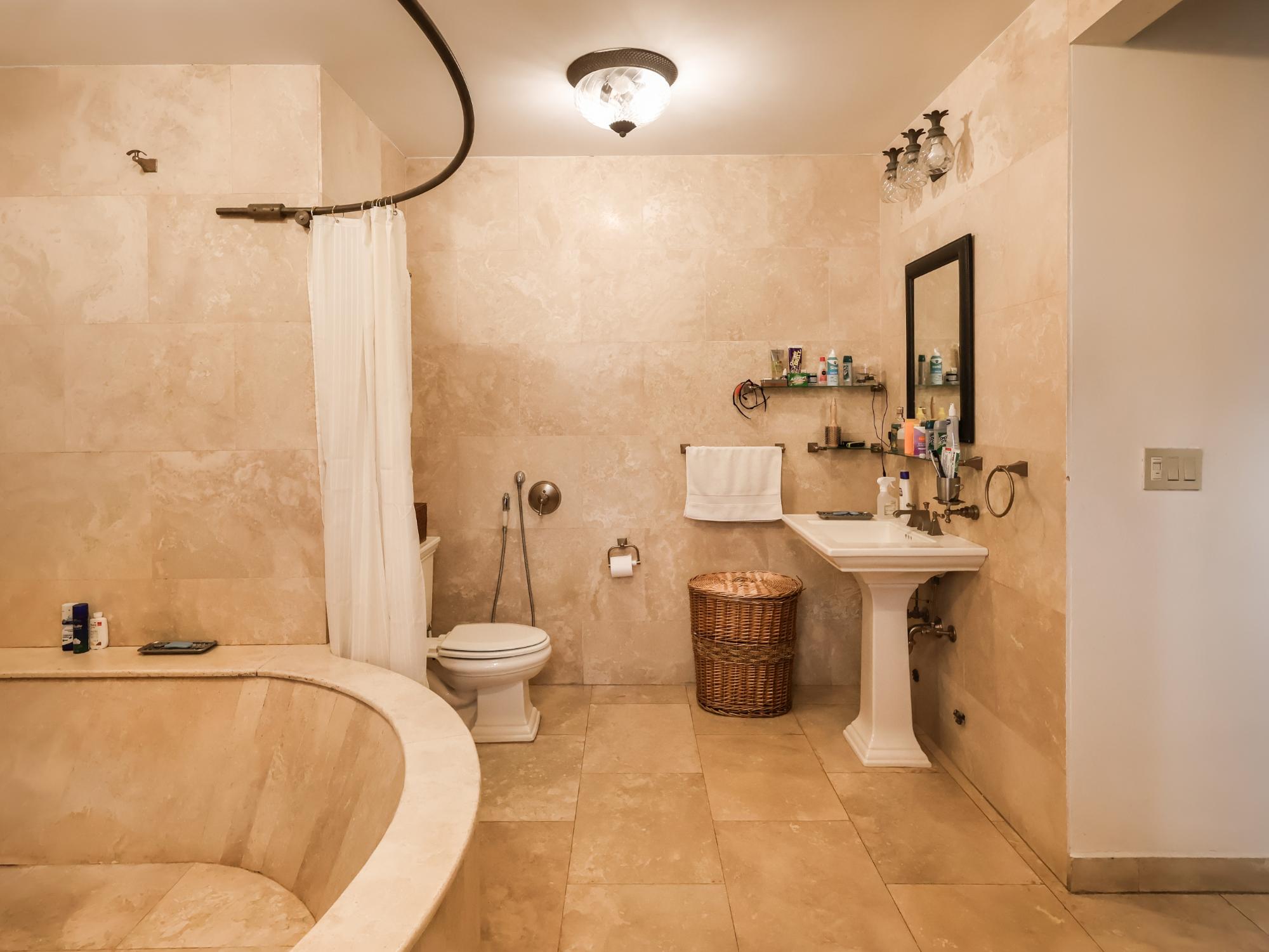res-0000656f-18.jpg