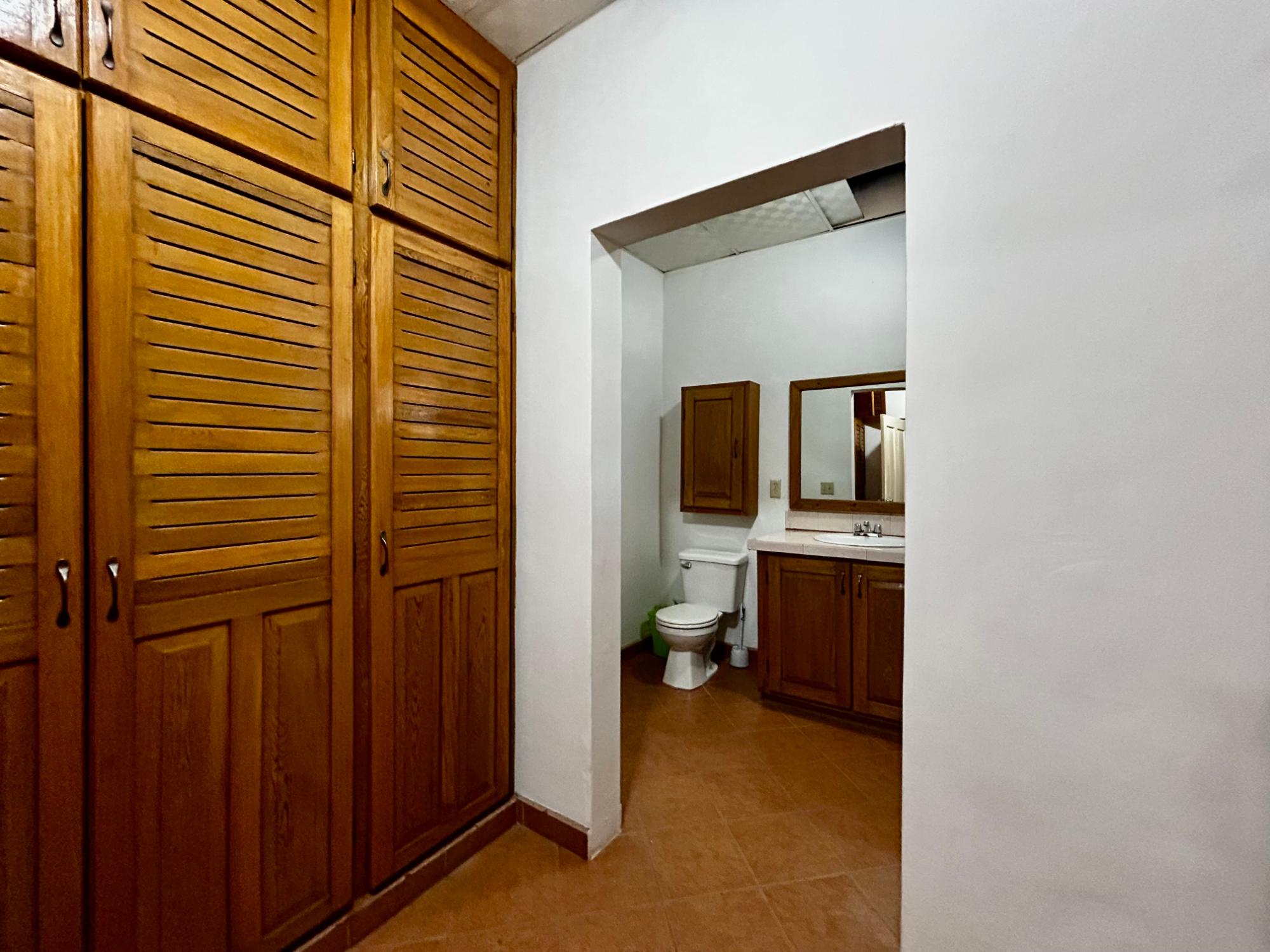 res-00006589-12.jpg