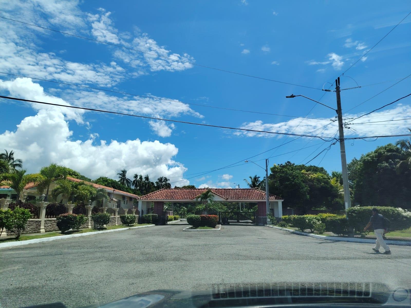 res-00006590-14.jpg
