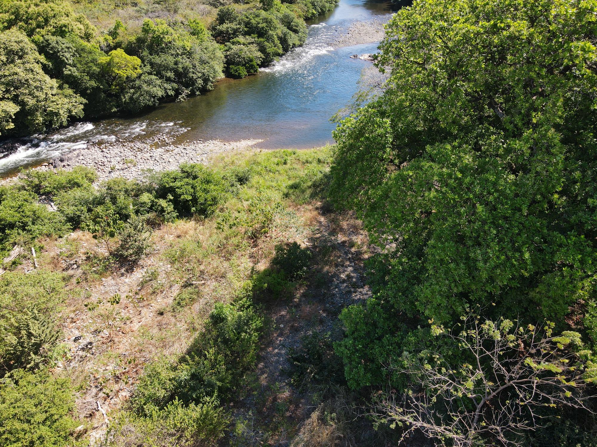 res-000065f5-02.jpg