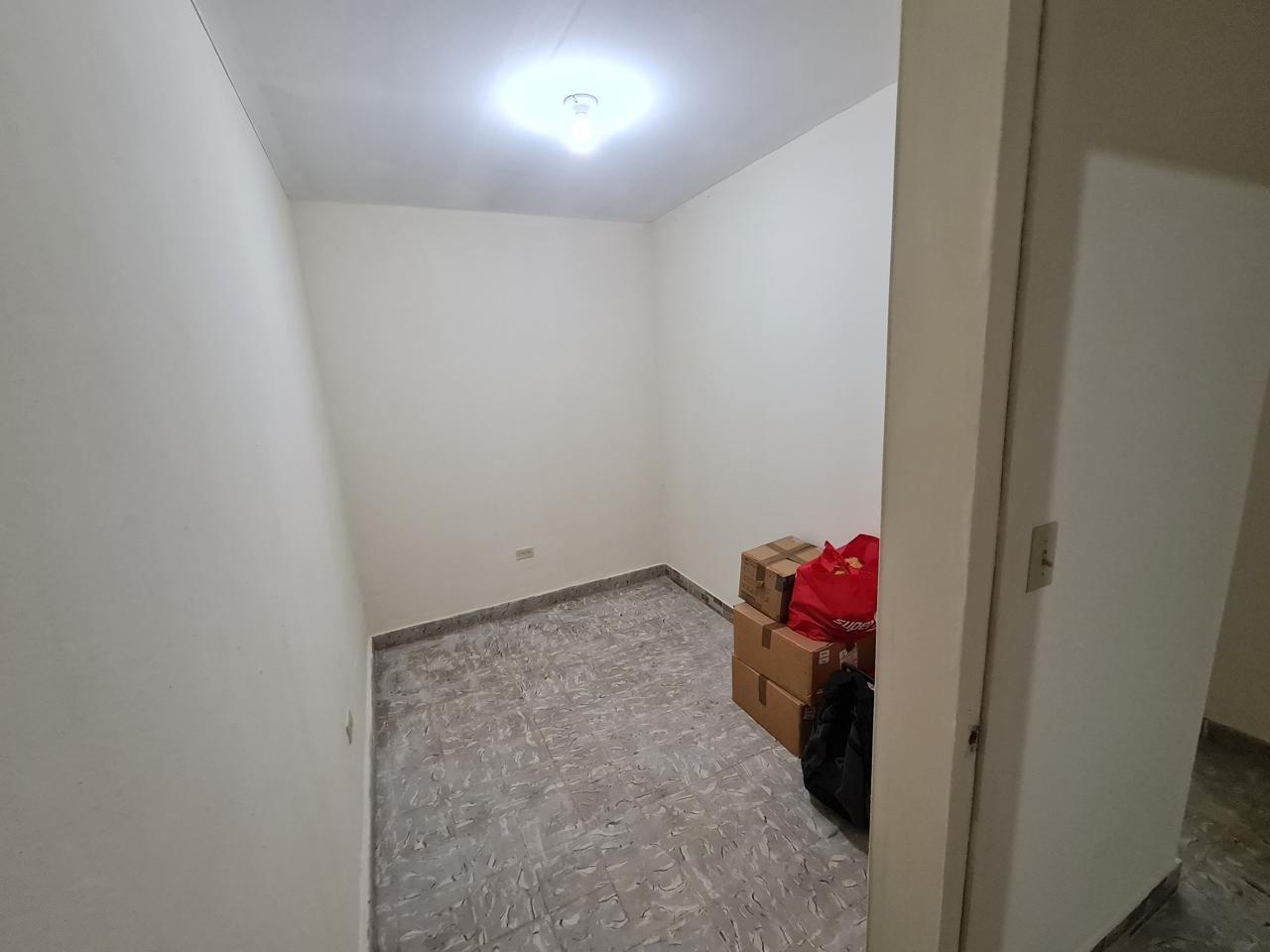 res-00006625-14.jpg